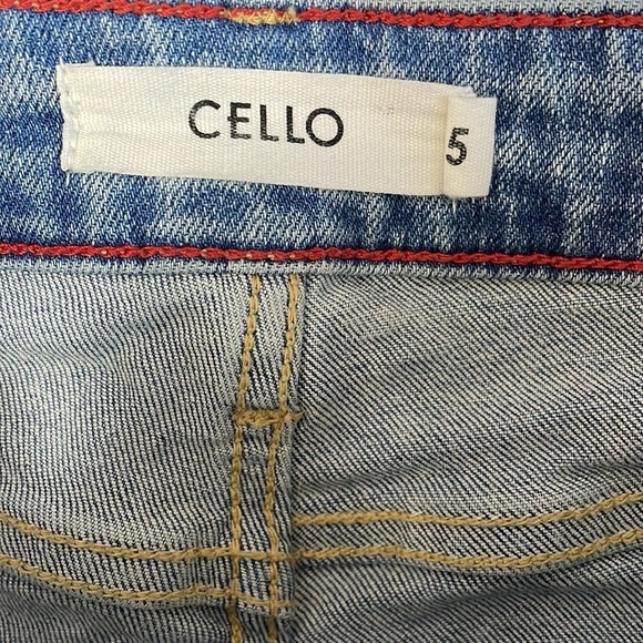 Cello Distressed Fringe Hem Jeans - Picture 4 of 5
